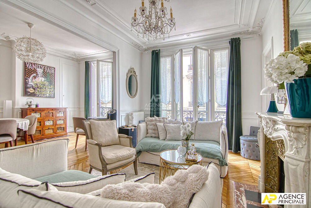 Vente Appartement Versailles Notre-Dame Appartement 4 pièces 86 m²  carrez situé au 1er étage avec ascenseur, chambre de service de 15m² carrez en Versailles