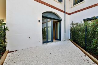  Appartement à louer 3 pièces 63 m²