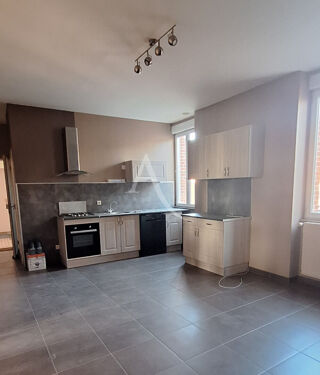 Appartement à louer 3 pièces 60 m²