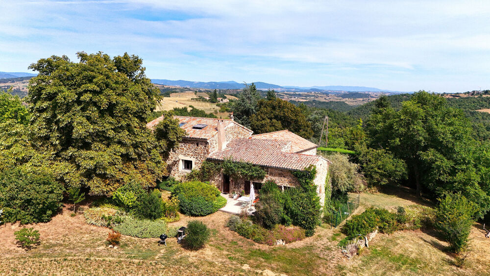 Vente Maison Corps de ferme rénové avec gîte indépendant, piscine et plus d'un hectare de terrain à PLATS Plats