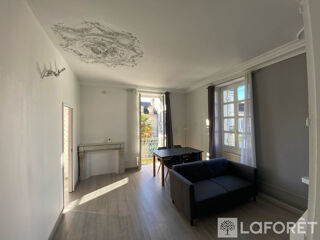  Appartement à louer 3 pièces 54 m²