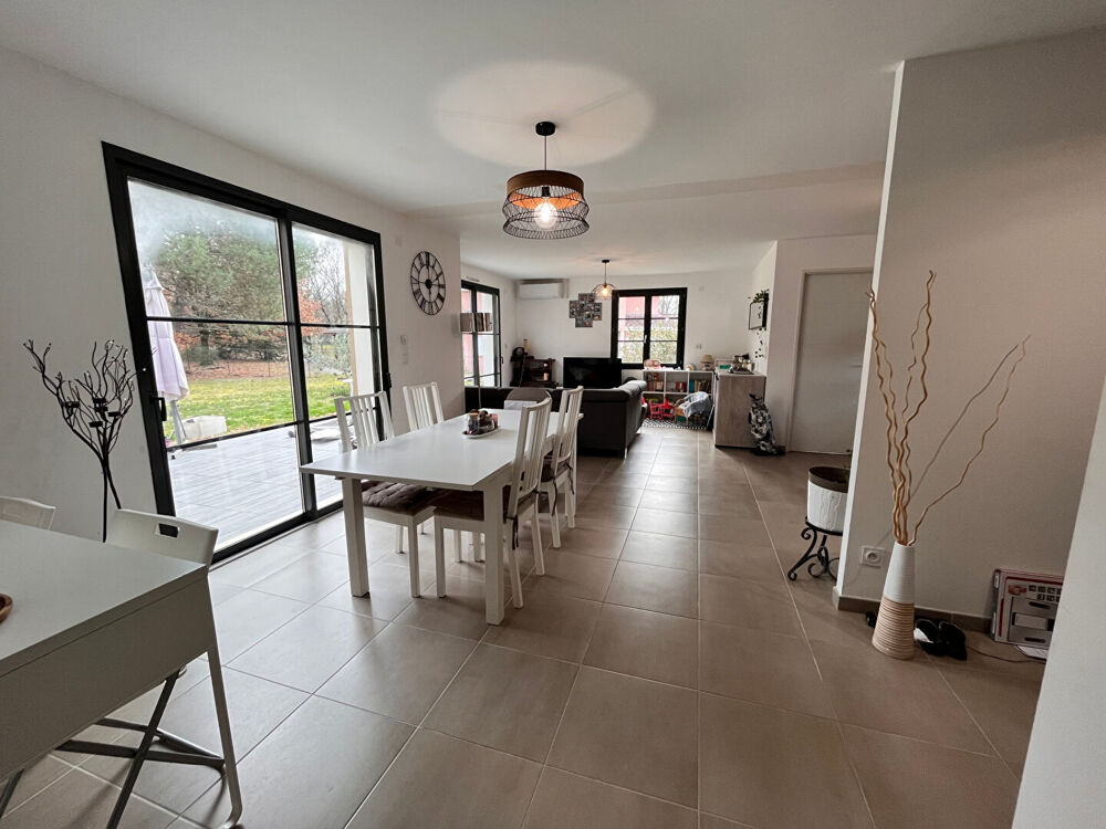 Maison contemporaine 95m² 3 chambres à St Martial