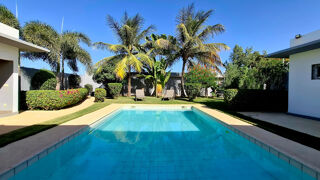  Maison � vendre 4 pi�ces 170 m� Saly