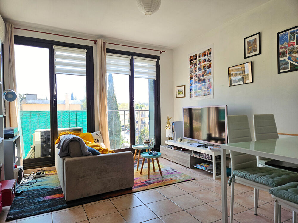 Location Appartement Les  Milles T2 dernier etage Aix en provence