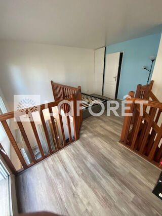  Appartement à louer 2 pièces 39 m²