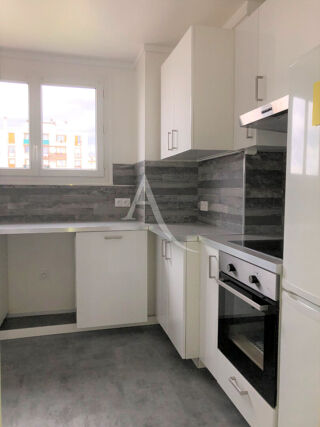  Appartement � vendre 4 pi�ces 61 m�