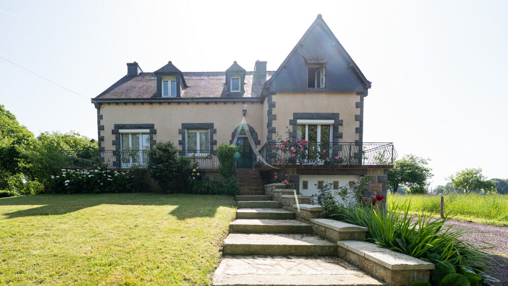 Maison Ménéac 8 pièces 194 m2