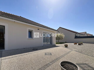  Maison � louer 4 pi�ces 145 m�