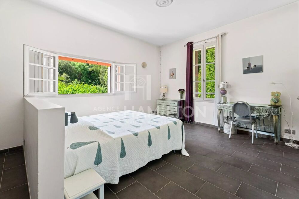à vendre  Maison Biot (06410)