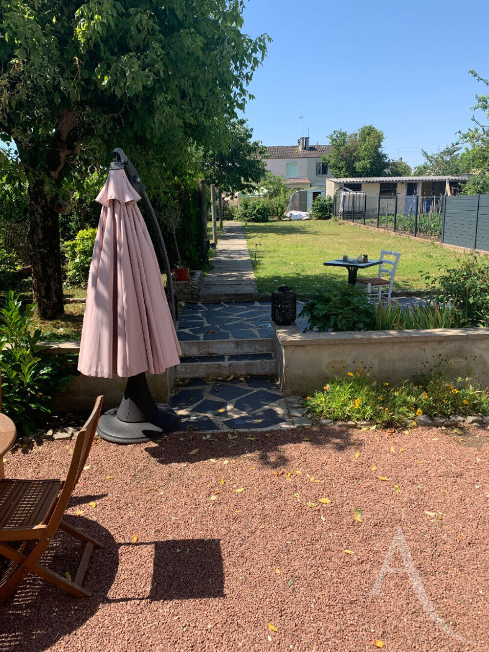 Location Maison Belle Maison T4 avec jardin et garage Chateauroux