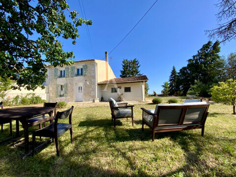   Maison Saint Simon De Bordes 5 pièces 94 m2 Maison - 5 pièce(s) - 94 m²