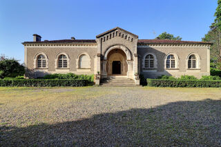  Villa à vendre 12 pièces 379 m²