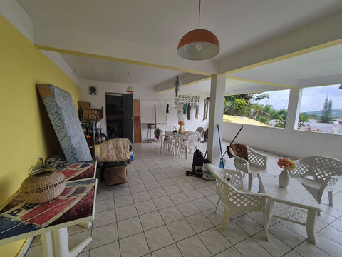   Maison � SAINT-JOSEPH  de 5 pi�ce(s) Maison - 5 pi�ce(s) - 122 m�