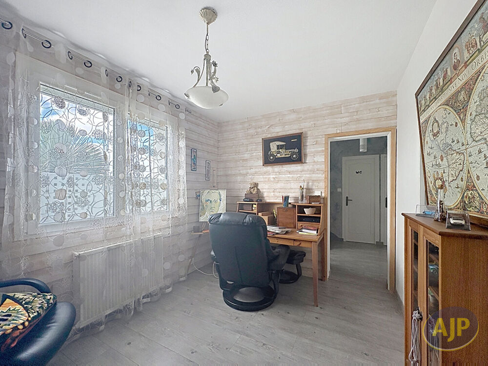 Vente Maison LUCON - Maison 4 chambres - 127 m² Lucon