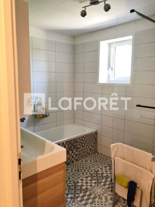  Maison à louer 4 pièces 93 m²