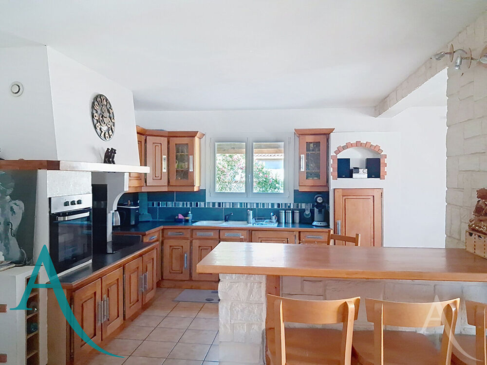 Vente Maison Villa T5 avec piscine sur 1200m² de terrain Labastidette