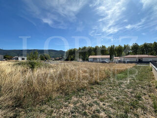  Terrain à vendre 641 m²