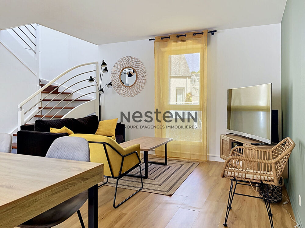 A VENDRE - T3 rénové 67 m² - PLEIN CENTRE DE SURZUR