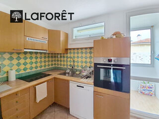  Appartement à louer 3 pièces 63 m²
