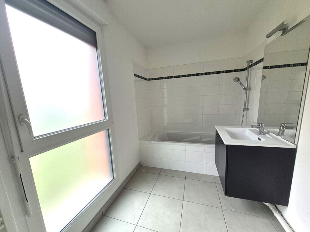 Coup de coeur à Halluin - Appartement T2 lumineux avec balcon et parking