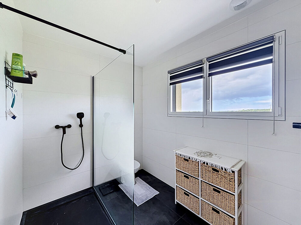 Vente Maison Maison Escoville 4 pièce(s) 118 m2 Escoville