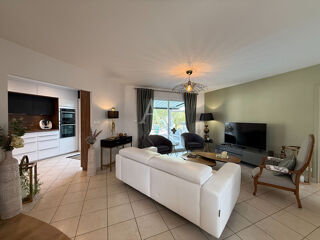  Maison  vendre 6 pices 142 m