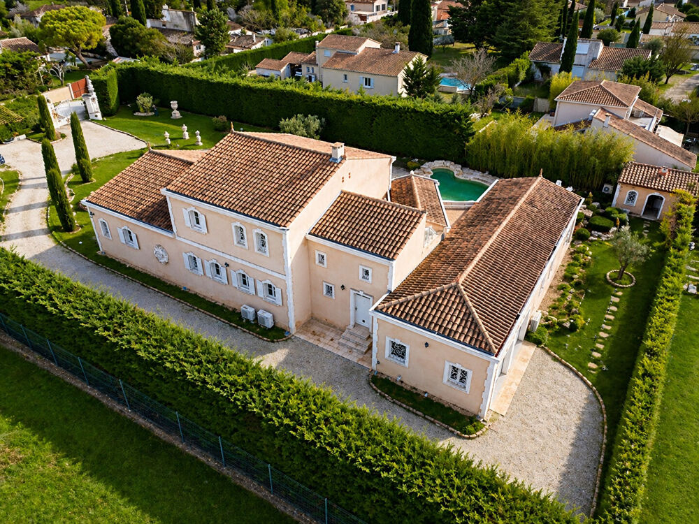 à vendre  Maison Saint-Rémy-de-Provence (13210)