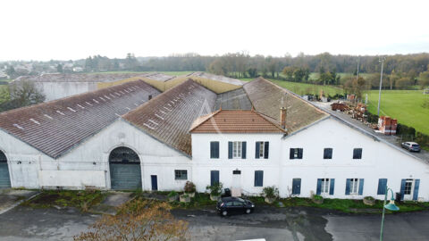 A vendre Entrep&ocirc;t / local industriel  centre bourg de GEMOZAC de 6359.99 m2 627000 17260 Gemozac