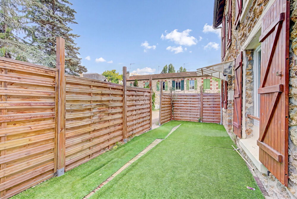 Vente Maison Maison cosy 5 pièces à vendre à Saint-Germain-en-Laye, quartier Hennemont Saint germain en laye