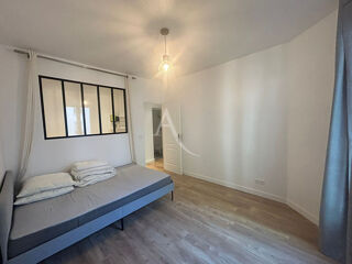  Appartement à louer 2 pièces 35 m²