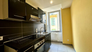 Appartement à louer 1 pièce 28 m²