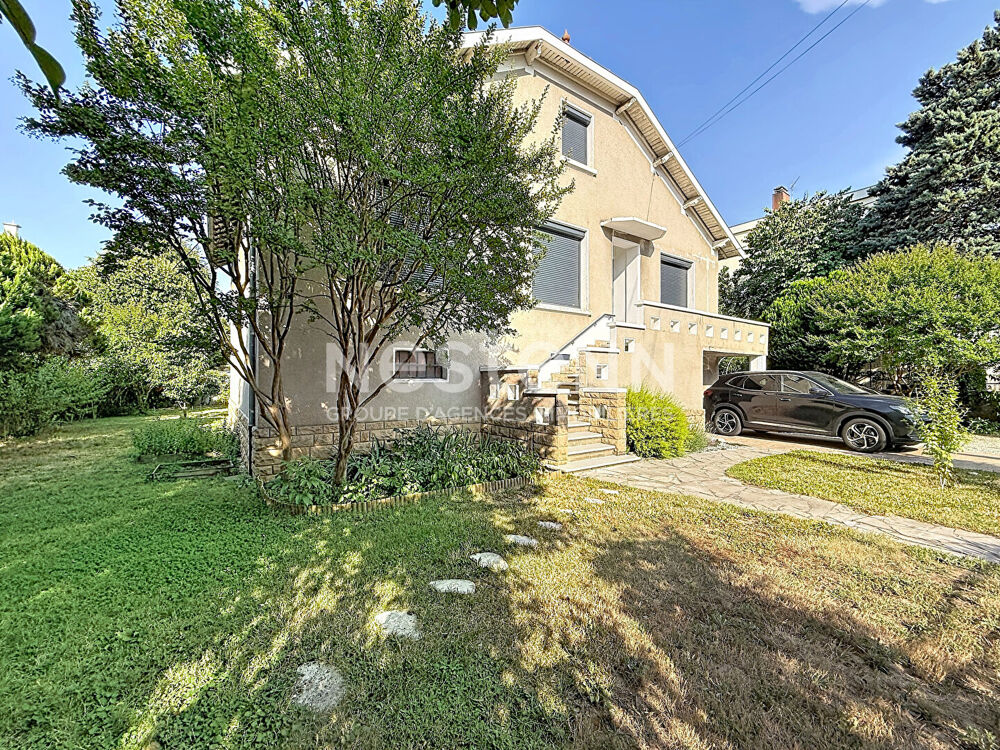 Maison 6 pièces 144 m² · à Bron · 144 m² · 785 000 €
