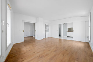  Appartement à louer 5 pièces 99 m²