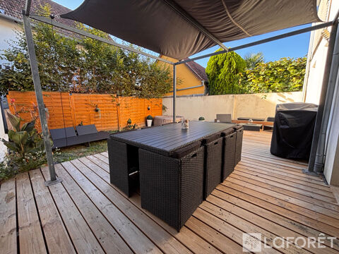   Rhinau   Rez-de-jardin de 111 m² avec terrasse et jardin, 3 chambres Appartement - 4 pièce(s) - 112 m²