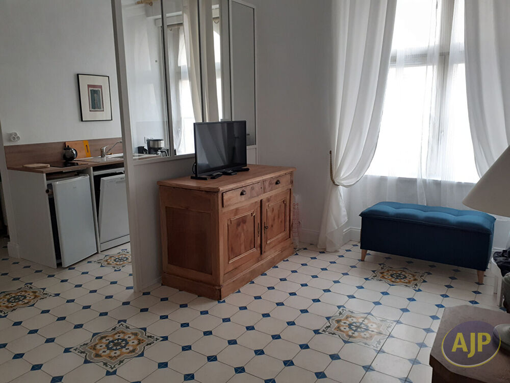 Location Appartement Appartement  MEUBLÉ -T1  bis- Redon Redon