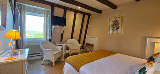  Maison � vendre 10 pi�ces 325 m�