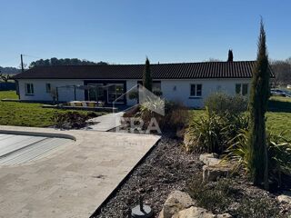  Maison � vendre 8 pi�ces 232 m�