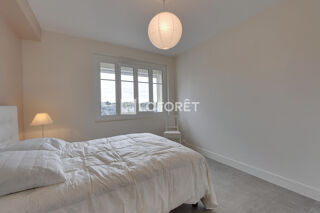  Appartement à louer 3 pièces 73 m²