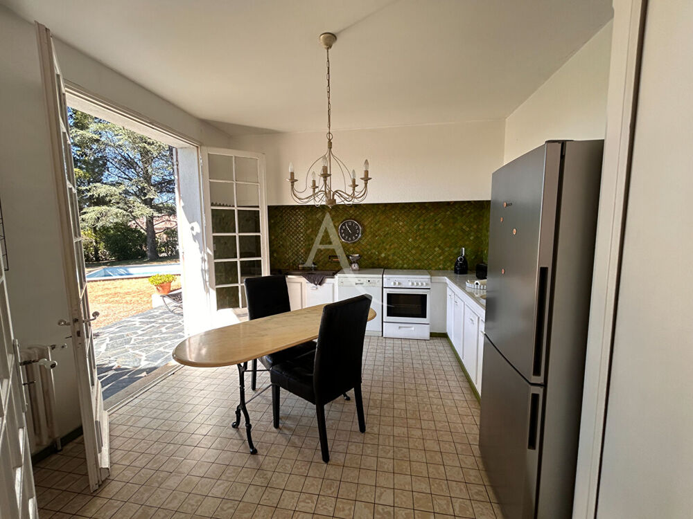 Vente Maison Maison sur VILLEMOUSTAUSSOU Villemoustaussou