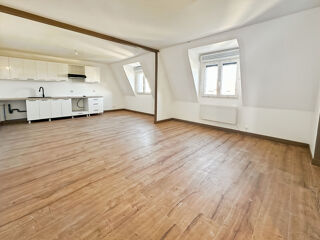  Appartement � louer 4 pi�ces 75 m�