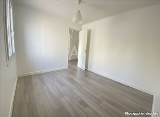  Appartement à louer 4 pièces 64 m²