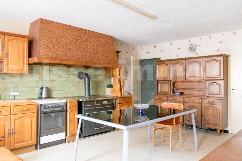 Maison de 4 chambres à rénover