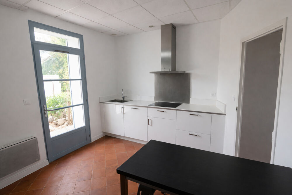 AIX LES MILLES - Appartement type 3 en rez de jardin