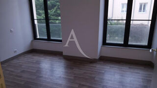  Appartement à louer 2 pièces 42 m²