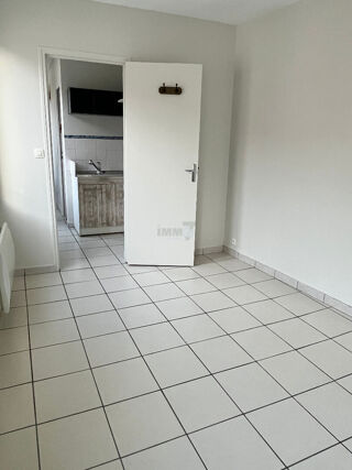  Appartement à louer 1 pièce 20 m²