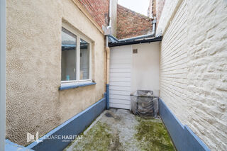  Immeuble � vendre 3 pi�ces 144 m�