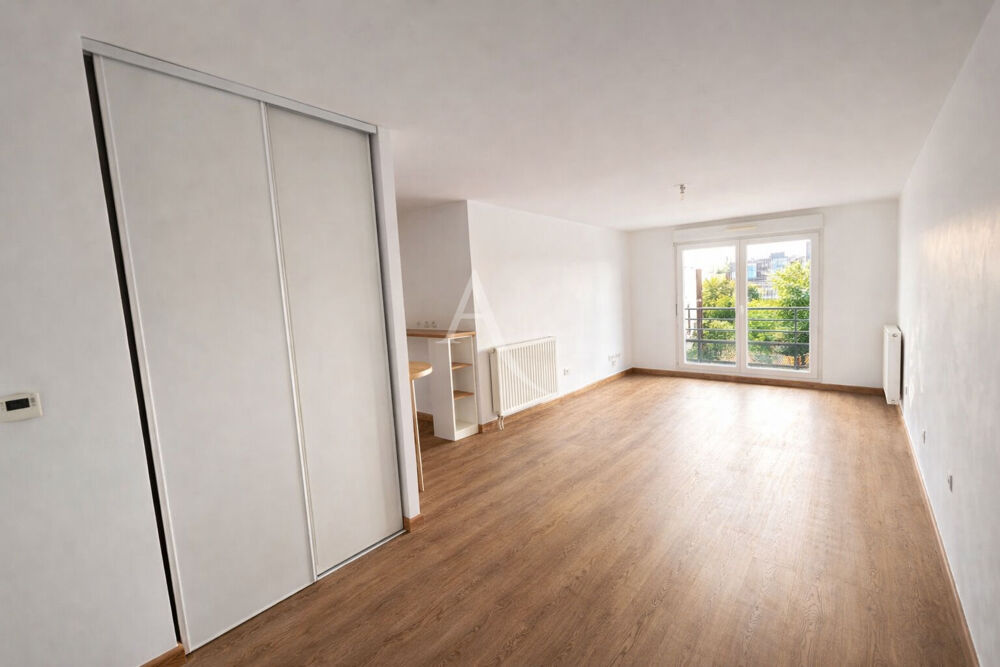 Superbe appartement T3 avec ascenseur proche facultés avec parking en sous-sol et exposé plein SUD