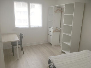  Appartement à louer 4 pièces 69 m²