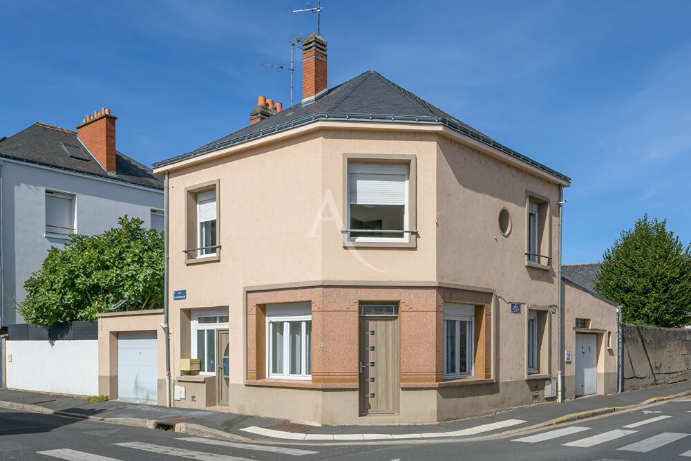 Vente Maison Tours La Fuye-Velpeau - Maison de Ville  115m2 - 2 box - Pas de jardin Tours