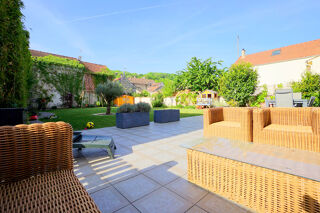  Maison � vendre 9 pi�ces 238 m�